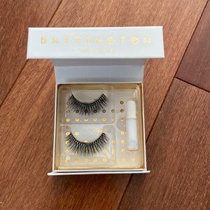Battington Monroe 3D Silk Lashes with glue set